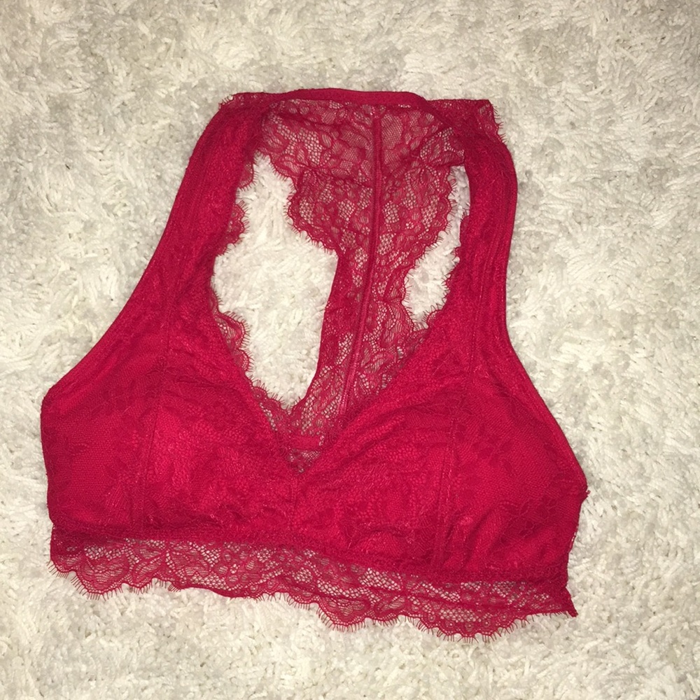Red ❤️ Racerback Gilly Hicks Bralette